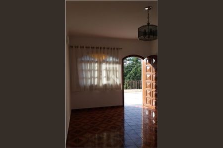 Casa à venda com 3 quartos, 101m² em Vila Romero, São Paulo