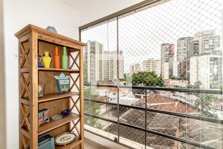 Sacada de apartamento à venda com 2 quartos, 60m² em Vila Uberabinha, São Paulo