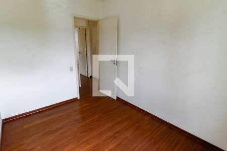 Quarto 1 de casa de condomínio para alugar com 3 quartos, 95m² em Jardim das Esmeraldas, São Paulo