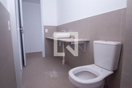 banheiro semi suite de apartamento à venda com 2 quartos, 76m² em Vila da Serra, Nova Lima