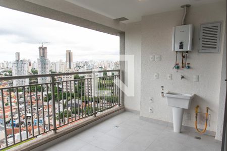 Varanda/área de serviço de apartamento para alugar com 2 quartos, 56m² em Vila Dom Pedro I, São Paulo