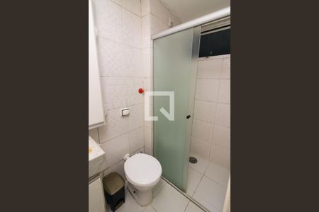 Banheiro de apartamento para alugar com 1 quarto, 39m² em Cidade Baixa, Porto Alegre