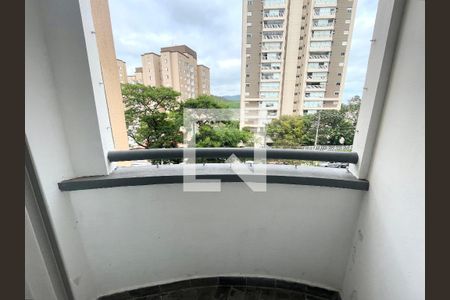 Sacada de apartamento à venda com 2 quartos, 60m² em Parque Residencial Nove de Julho, Jundiaí