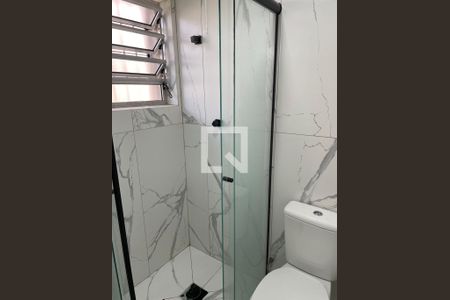 Banheiro de apartamento à venda com 2 quartos, 46m² em Rio dos Sinos, São Leopoldo