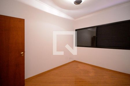 Quarto 1 de apartamento para alugar com 2 quartos, 130m² em Vila Santo Estefano, São Paulo