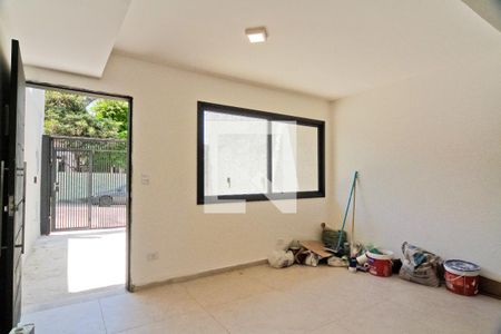 Sala de casa para alugar com 2 quartos, 115m² em Sítio Morro Grande, São Paulo