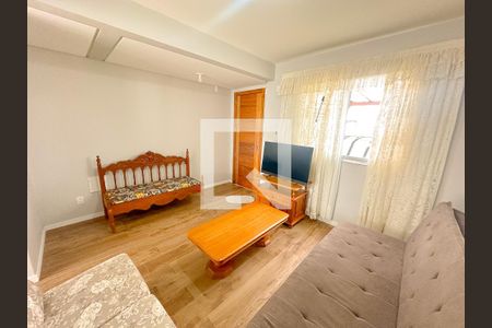 Sala de TV de apartamento para alugar com 2 quartos, 110m² em Cachoeira do Bom Jesus, Florianópolis