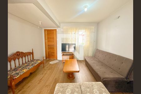 Sala de TV de apartamento para alugar com 2 quartos, 110m² em Cachoeira do Bom Jesus, Florianópolis