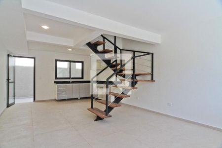 Sala de casa para alugar com 2 quartos, 115m² em Sítio Morro Grande, São Paulo