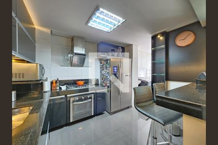 Cozinha de apartamento à venda com 2 quartos, 116m² em Prado, Belo Horizonte