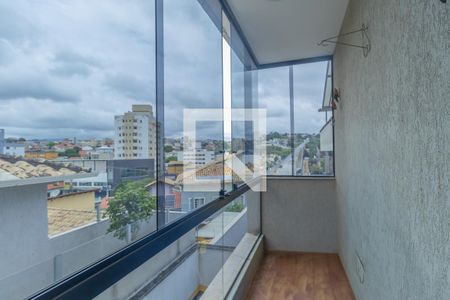 Suíte varanda de apartamento à venda com 3 quartos, 120m² em Fernão Dias, Belo Horizonte