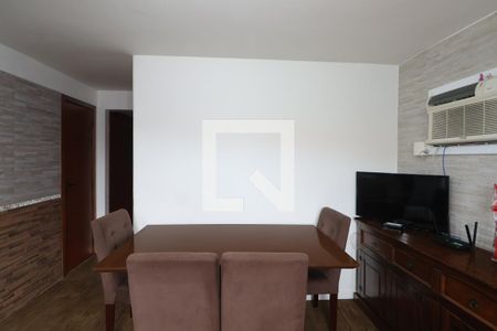 Sala de casa à venda com 3 quartos, 178m² em Nossa Senhora das Gracas, Canoas