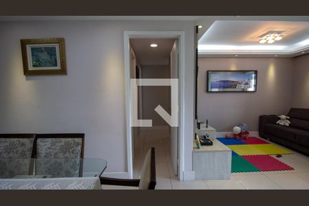 Sala de apartamento para alugar com 3 quartos, 129m² em Recreio dos Bandeirantes, Rio de Janeiro