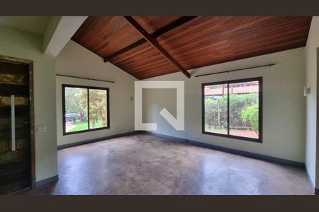 Sala principal de casa de condomínio à venda com 3 quartos, 250m² em Casa Branca, Brumadinho