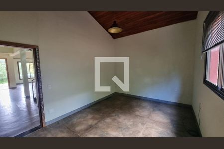 Sala de TV de casa de condomínio à venda com 3 quartos, 250m² em Casa Branca, Brumadinho