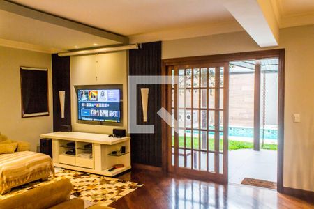 Sala de TV de casa de condomínio à venda com 4 quartos, 380m² em Residencial Seis (alphaville), Santana de Parnaíba