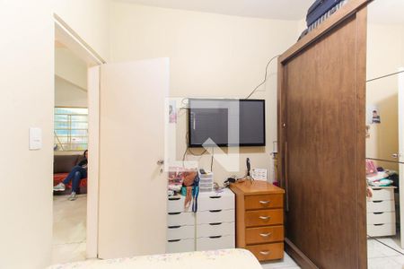 Quarto 2 de casa para alugar com 3 quartos, 80m² em Brás, São Paulo