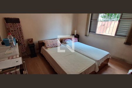 Quarto  de casa à venda com 3 quartos, 139m² em Vila Palmares, Santo André