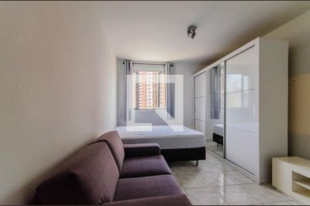 Sala/Quarto de apartamento para alugar com 1 quarto, 32m² em Aclimação, São Paulo