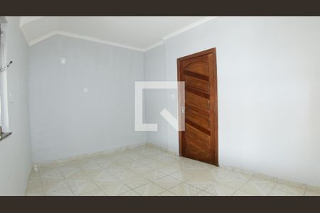 Casa para alugar com 3 quartos, 90m² em Vila Tolstoi, São Paulo