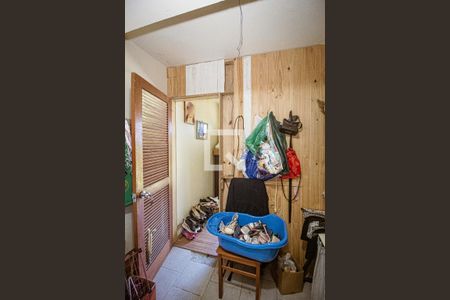 Casa à venda com 240m², 4 quartos e 2 vagas Casa à venda com 240m², 4 quartos e 2 vagasQuarto 4