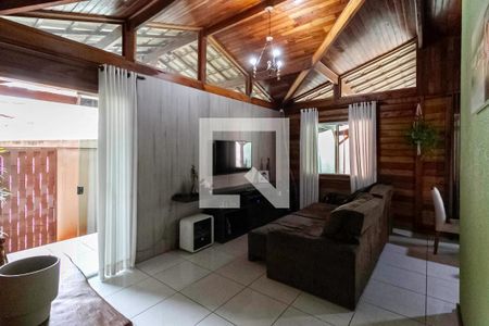 Casa 1 - Sala  de casa à venda com 3 quartos, 188m² em Ouro Preto, Belo Horizonte