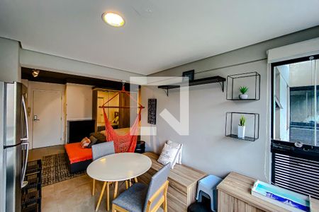 Cozinha/Varanda de kitnet/studio à venda com 1 quarto, 33m² em Vila Mariana, São Paulo