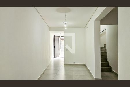 Corredor de casa à venda com 3 quartos, 149m² em Jardim da Campina, São Paulo