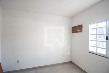 Suíte de apartamento para alugar com 2 quartos, 77m² em Edson Passos, Mesquita