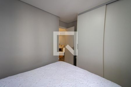 Quarto 1 de apartamento à venda com 2 quartos, 50m² em Vila Antonieta, São Paulo