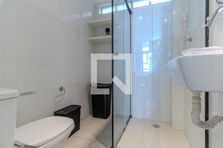 Banheiro de apartamento para alugar com 1 quarto, 23m² em Vila Buarque, São Paulo