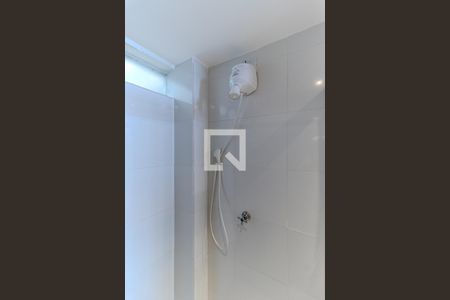 Banheiro de apartamento para alugar com 1 quarto, 23m² em Vila Buarque, São Paulo