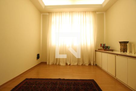 Sala  de apartamento à venda com 2 quartos, 75m² em Carmo, Belo Horizonte