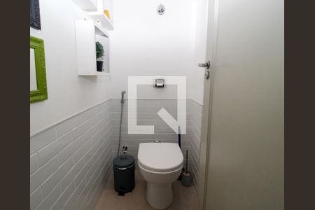 Lavabo de apartamento à venda com 3 quartos, 121m² em Serra, Belo Horizonte