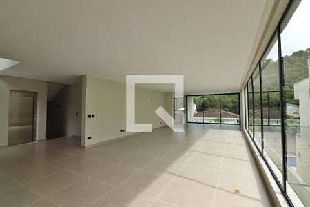 Sala de casa de condomínio à venda com 4 quartos, 592m² em Parque Terra Nova Ii, São Bernardo do Campo