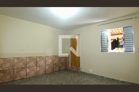 Sala/Quarto de casa para alugar com 1 quarto, 30m² em Jardim Paraguacu, São Paulo