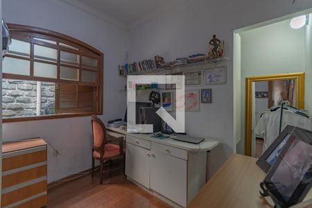 Quarto 1 de casa à venda com 3 quartos, 130m² em São João Batista, Belo Horizonte