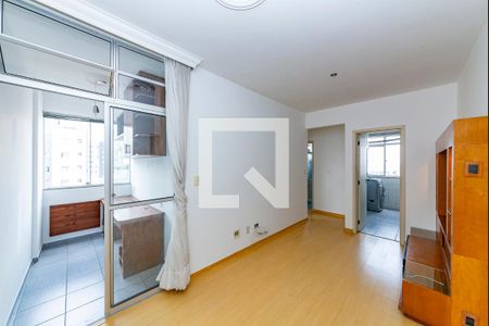 Sala de apartamento para alugar com 2 quartos, 65m² em Buritis, Belo Horizonte