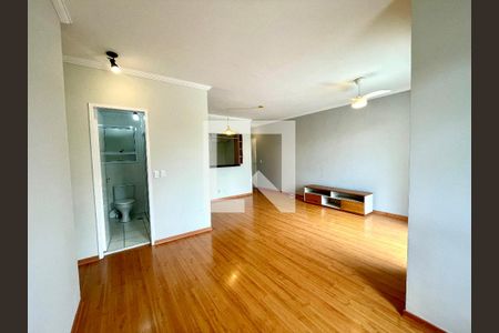 Sala de apartamento para alugar com 2 quartos, 71m² em Jardim Samambaia, Jundiaí