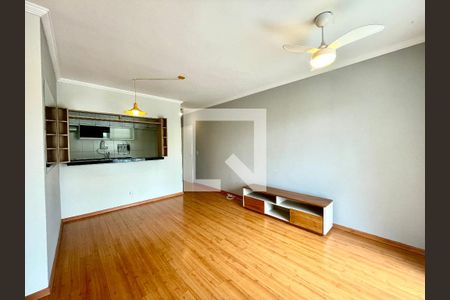 Sala de apartamento para alugar com 2 quartos, 71m² em Jardim Samambaia, Jundiaí