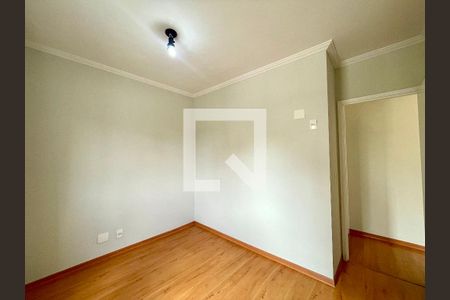 Quarto 1 de apartamento para alugar com 2 quartos, 71m² em Jardim Samambaia, Jundiaí