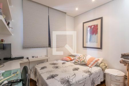 Quarto 2 de apartamento para alugar com 3 quartos, 87m² em Lourdes, Belo Horizonte