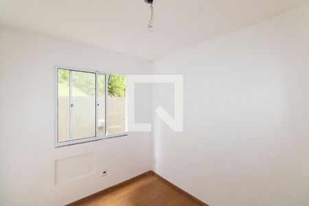 Quarto 1 de apartamento para alugar com 2 quartos, 42m² em Campo Grande, Rio de Janeiro