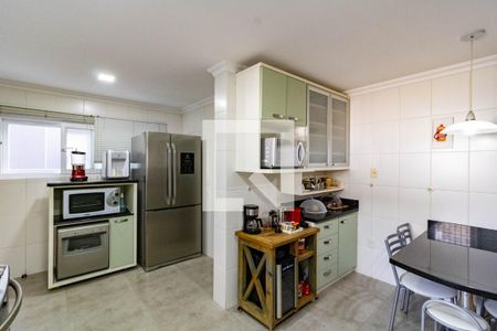 Casa de condomínio à venda com 250m², 3 quartos e 2 vagas Casa de condomínio à venda com 250m², 3 quartos e 2 vagasCozinha