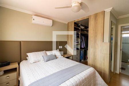 Casa de condomínio à venda com 250m², 3 quartos e 2 vagas Casa de condomínio à venda com 250m², 3 quartos e 2 vagasSuíte