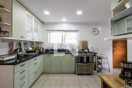 Casa de condomínio à venda com 250m², 3 quartos e 2 vagas Casa de condomínio à venda com 250m², 3 quartos e 2 vagasCozinha