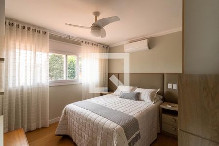 Casa de condomínio à venda com 250m², 3 quartos e 2 vagas Casa de condomínio à venda com 250m², 3 quartos e 2 vagasSuíte