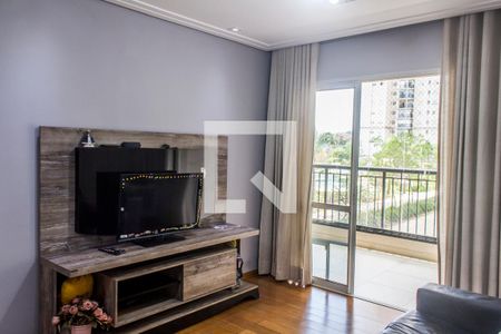 Sala de TV de apartamento à venda com 3 quartos, 94m² em Jardim Tupanci, Barueri