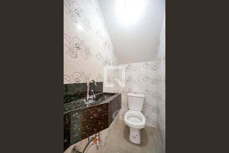 Lavabo de casa à venda com 3 quartos, 150m² em Vila Fernandes, São Paulo