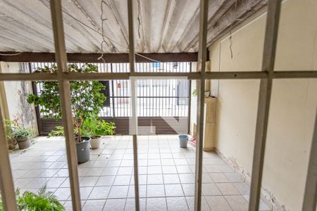 Vista da sala  de casa à venda com 2 quartos, 157m² em Piraporinha, Diadema